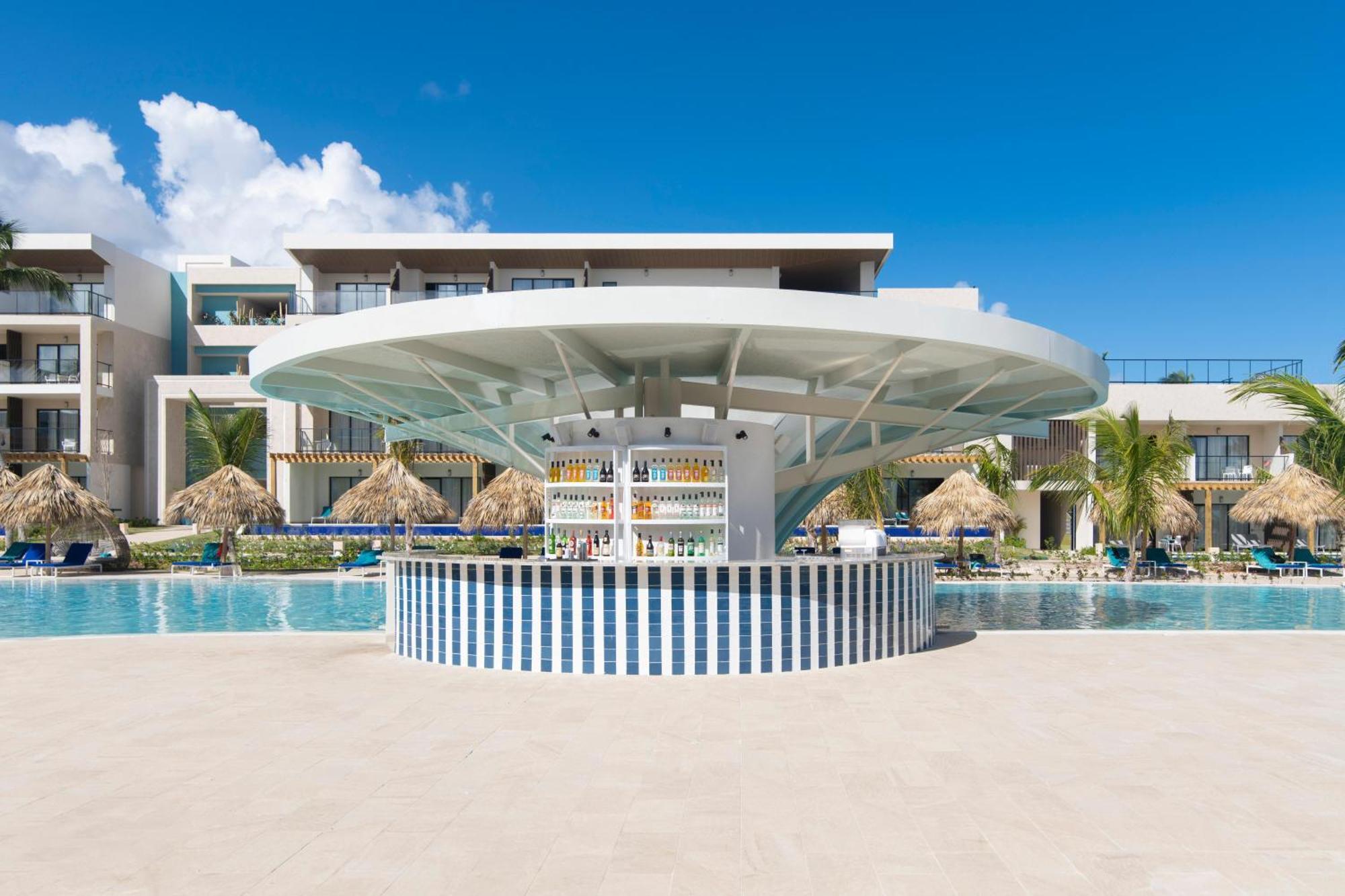 Serenade All Suites - Adults Only Resort Punta Cana Exterior photo