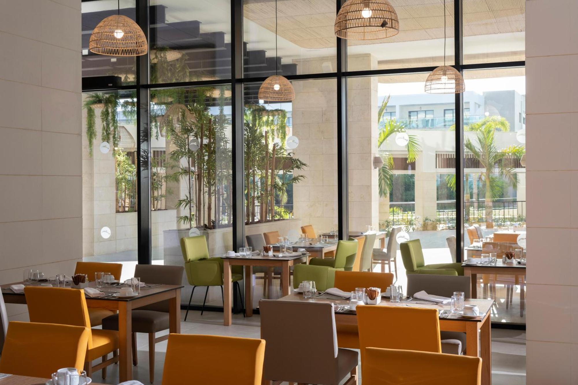 Serenade All Suites - Adults Only Resort Punta Cana Exterior photo